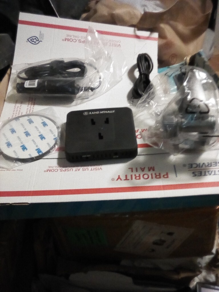 rand mcnally tnd 1050 accessorie bundle. "brand new complete"