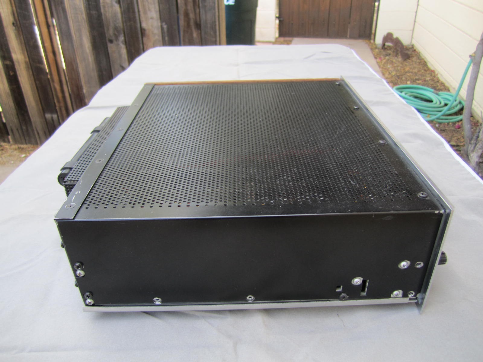 Vintage RARE KLH Model Twenty Seven Stereo Receiver Slow Warmup Sold For Repair