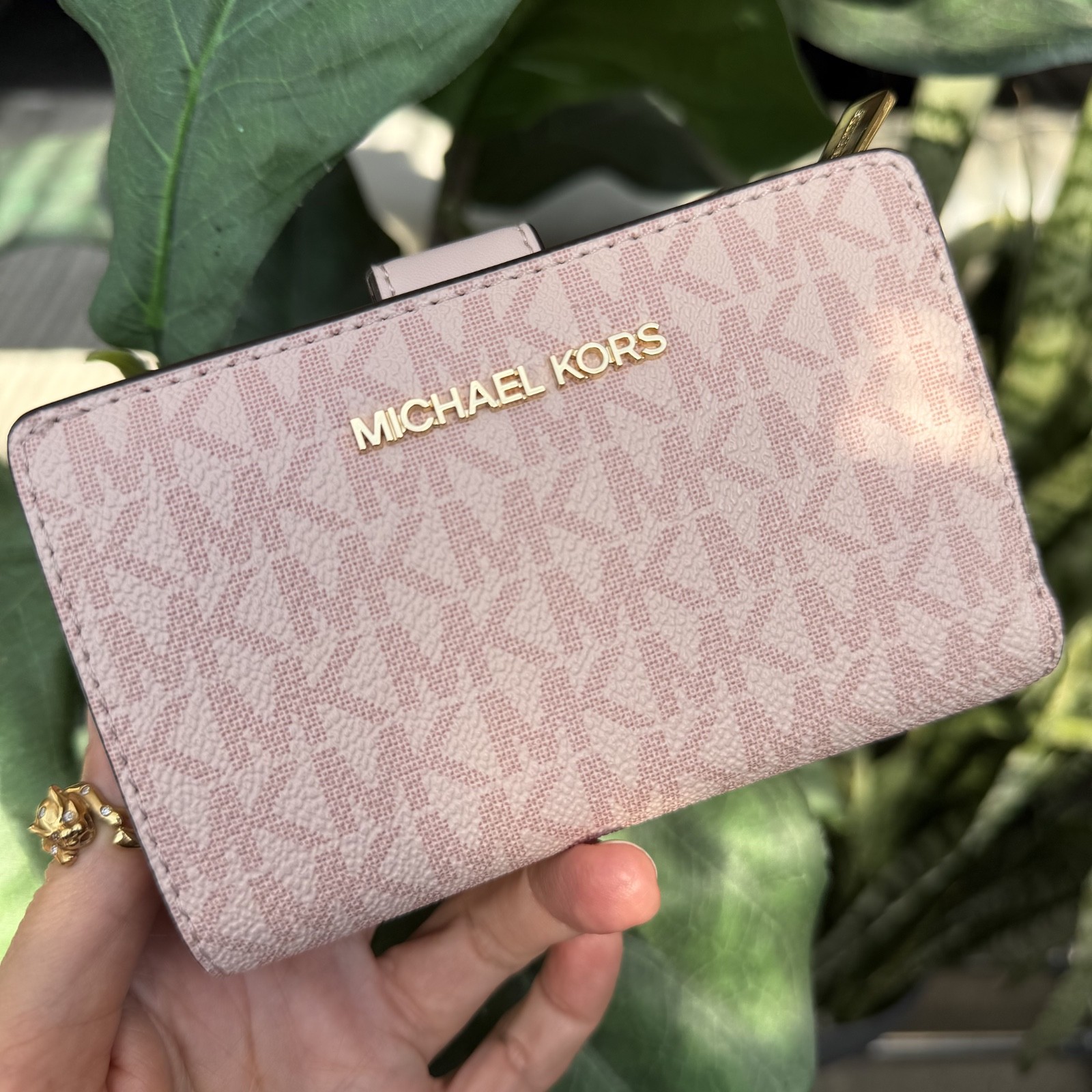 Michael Kors Jet Set Travel MD Bifold Zip Coin Credit Card Wallet Powder Blush