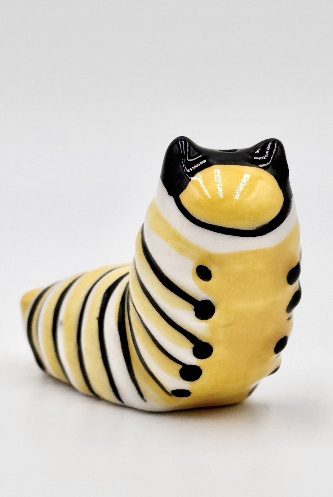 Cracker Barrel Mini Monarch Butterfly And Caterpillar Salt & Pepper Shakers NEW