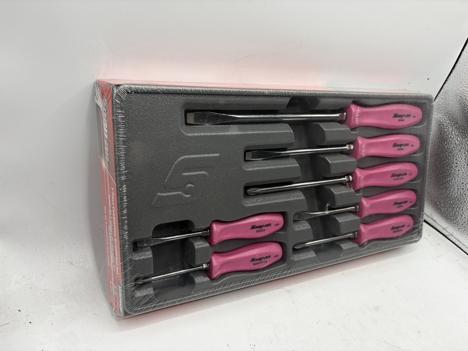 Snap On Tools Pink Hard Handle Combination Screwdriver Set SDDX70APP 7 Piece New
