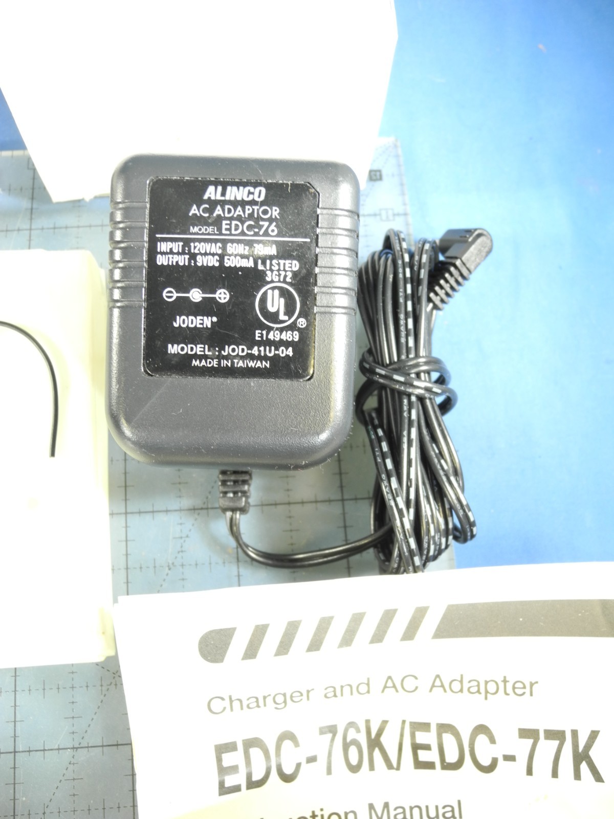 RARE! Alinco DJ-C4 UHF (440MHz) Credit Card Transceiver in box! (Tested!)