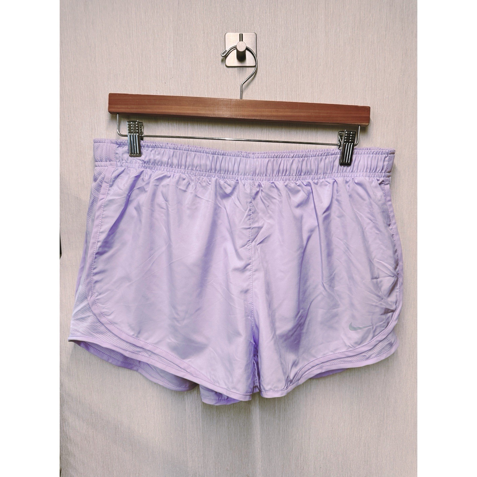 NWT Nike Dri-FIT Tempo Running Purple Athletic Shorts, Size XL