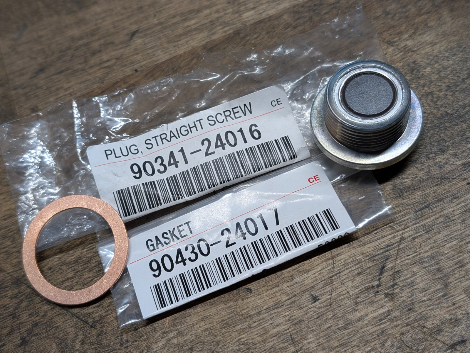 OEM Lexus Toyota Front Differential Drain Plug Washer Tacoma 4Runner Diff Bolt