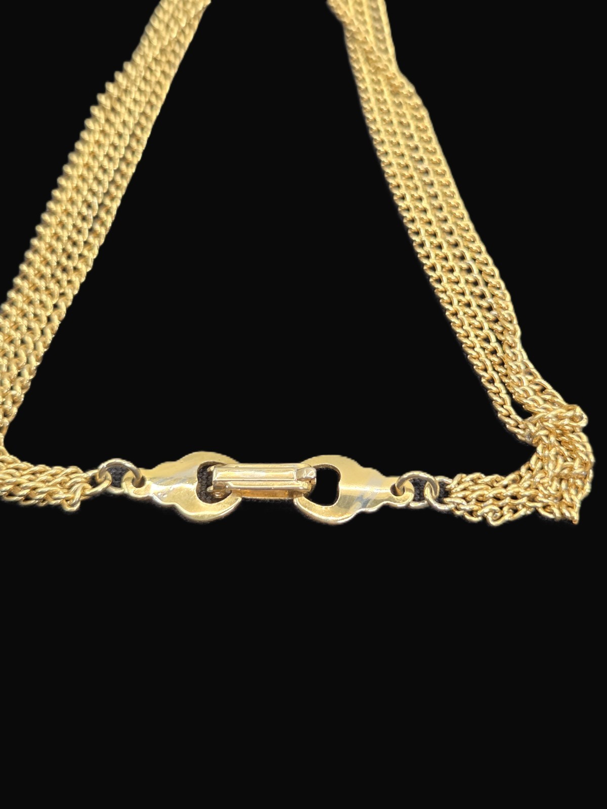 Vntg Multichain And Tasseled Necklace in Gold Tone- 70’s Unmarked