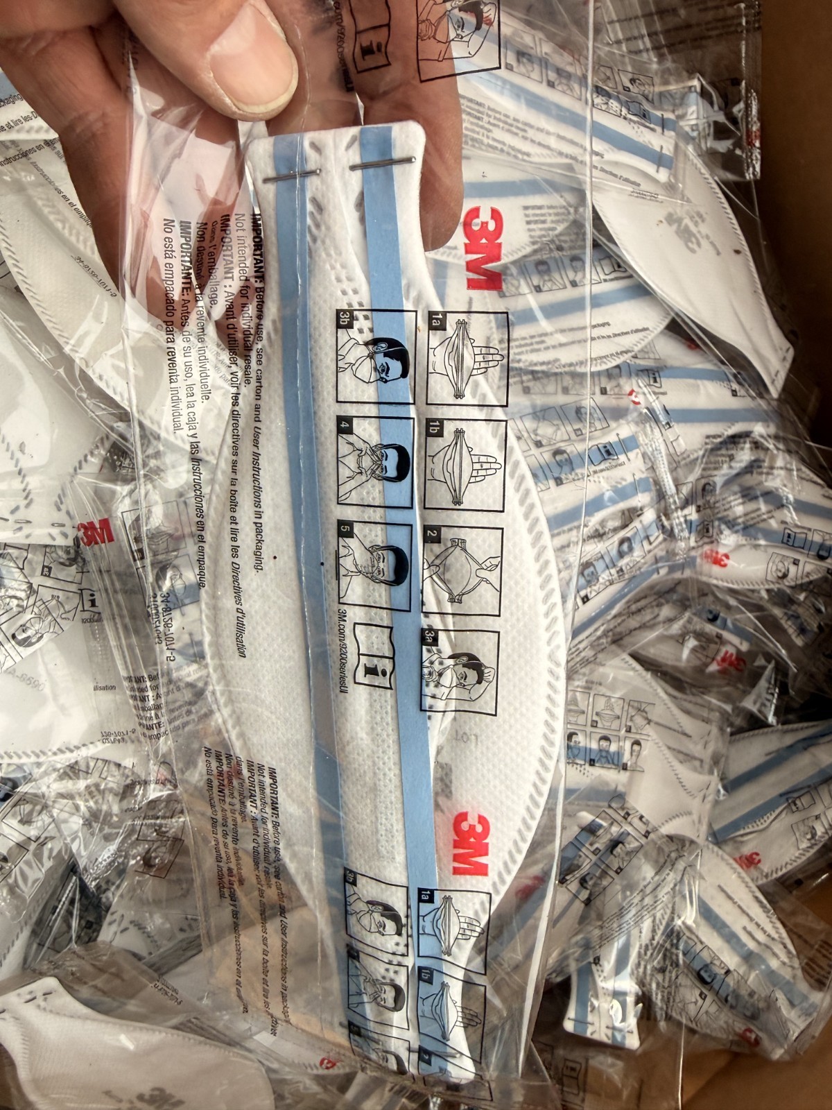 Case of 220 3M Aura N95 1870+ Respirator and Surgical Face Masks, Exp. 2027-01