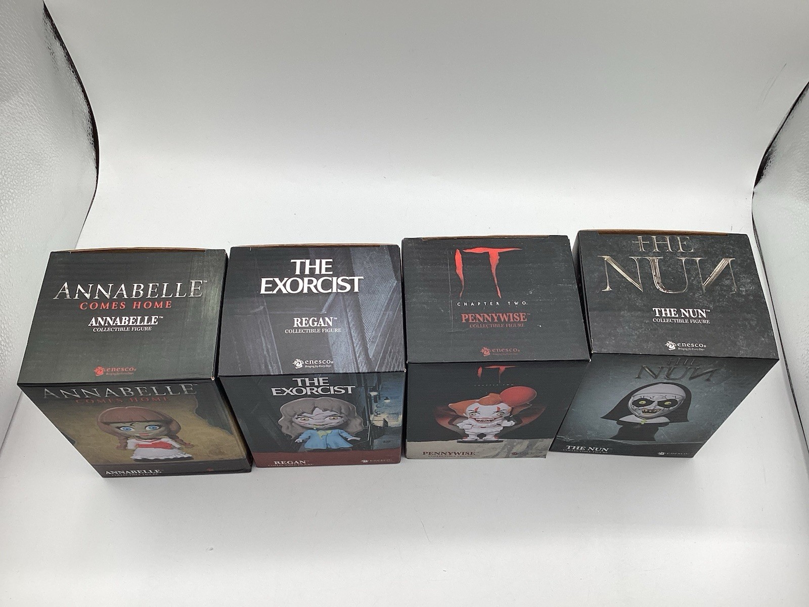Enesco Horror Collectible Figure Set (4) Annabelle Exorcist Pennywise The Nun