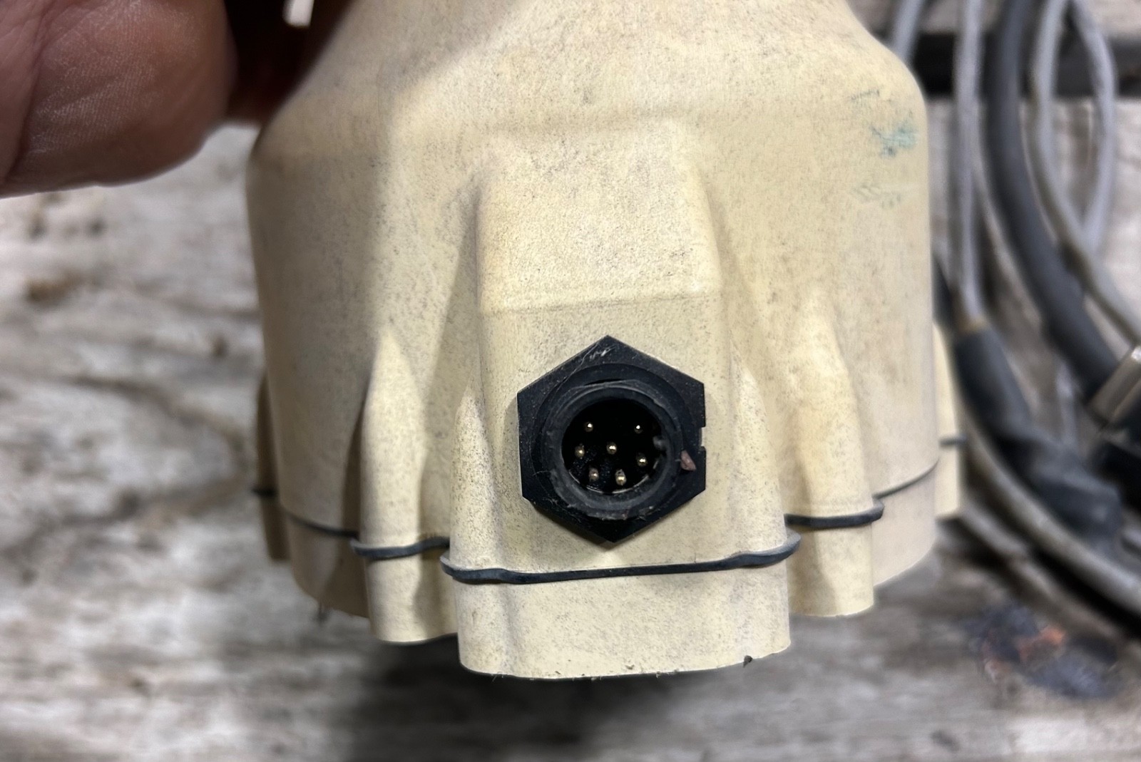 Raven Phoenix 200 GPS w/ cable