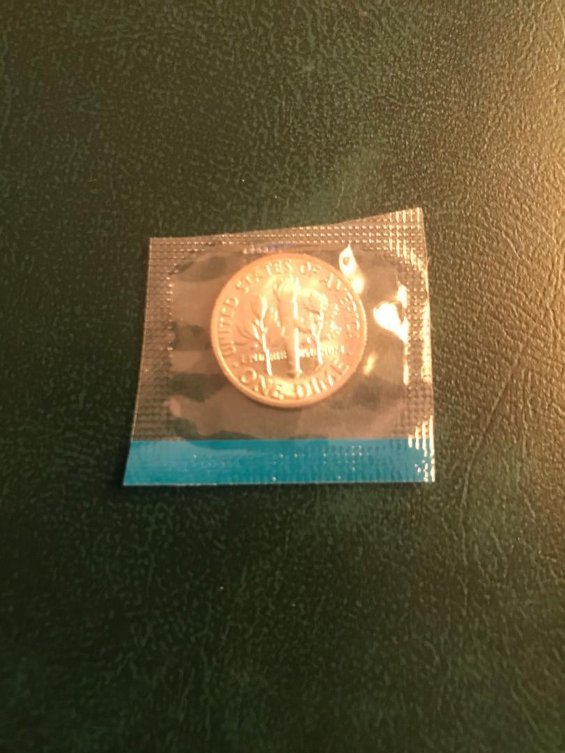 1973 P+D UNCIRCULATED ROOSEVELT DIMES NICE COIN STILL IN MINT CELLO L@@K