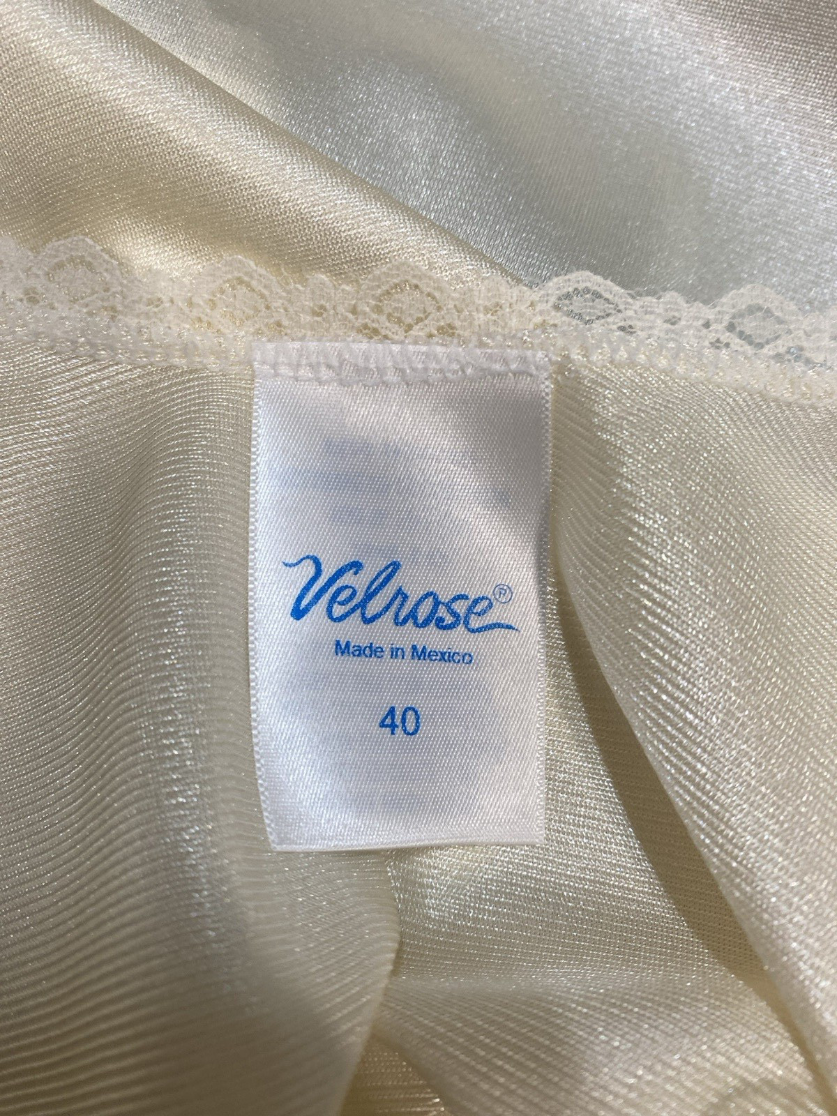 NEW NWT Full slip SIZE 40 LARGE 12/14 Ivory nylon modest VELROSE classic