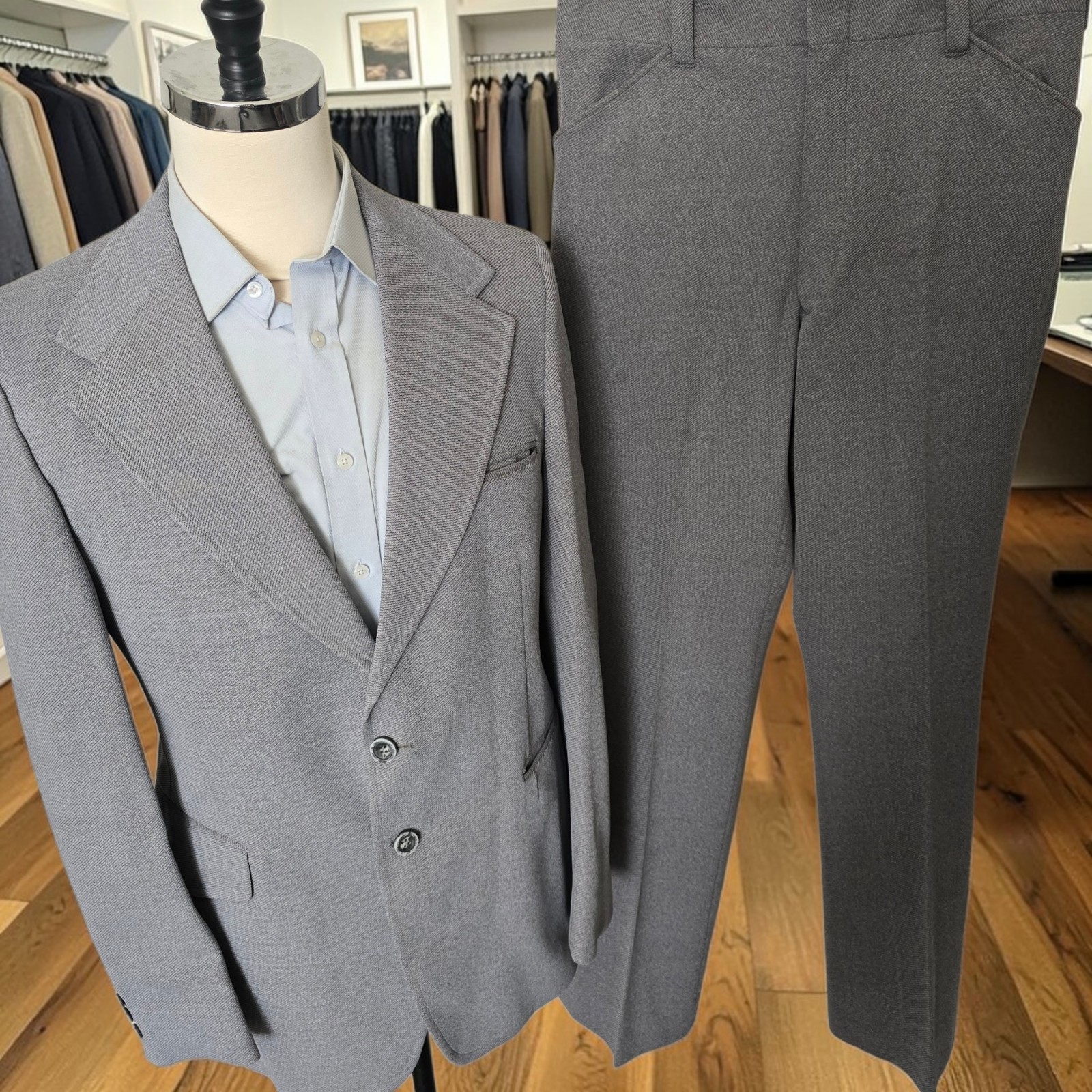 Vintage 1970s Polyester Hopsack Suit 44L 36x33 Flared Leg Wide Lapel