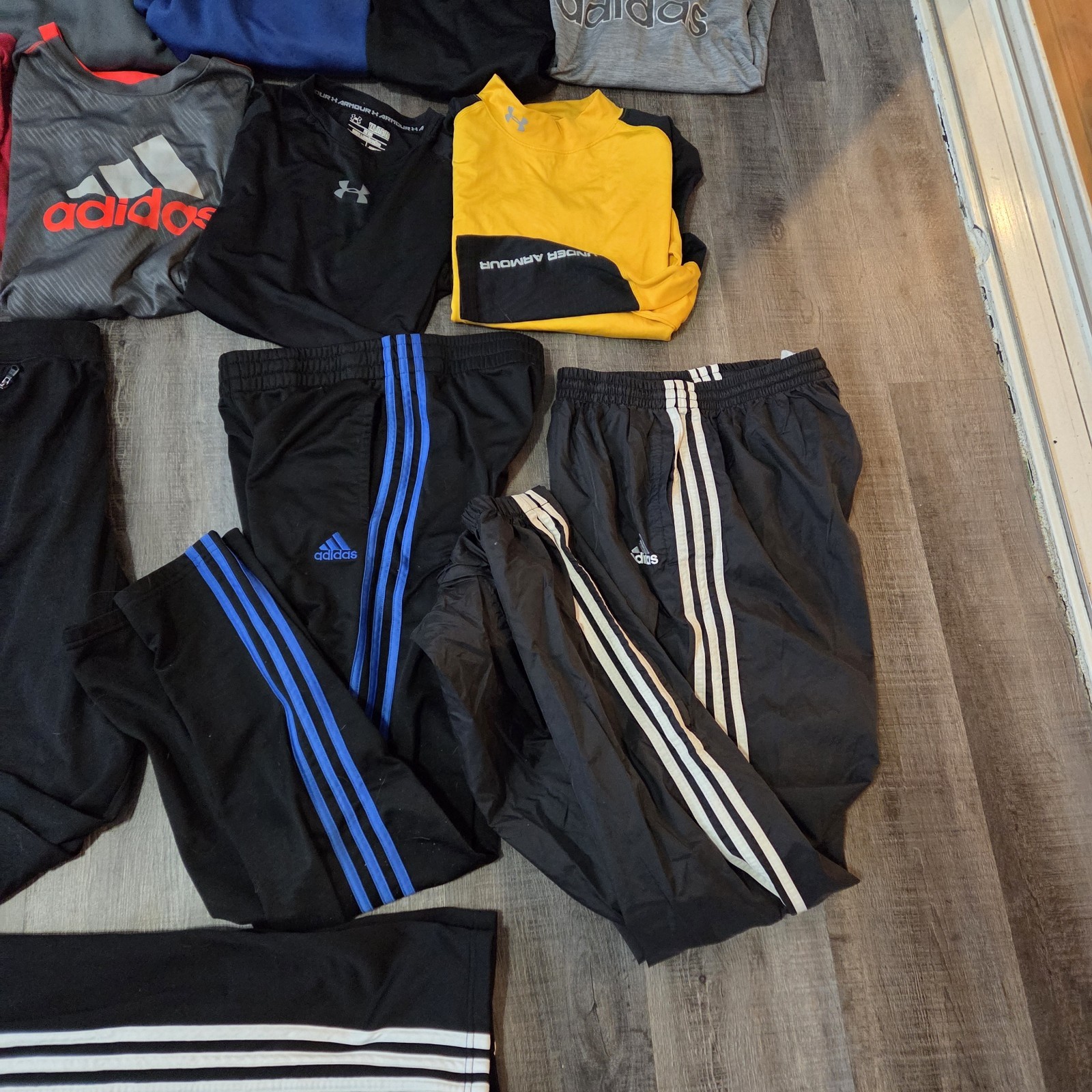 NIKE UNDER ARMOUR ADIDAS Boy's XL Athletic Lot Of Pants Long Slv Shirts 20 Pc