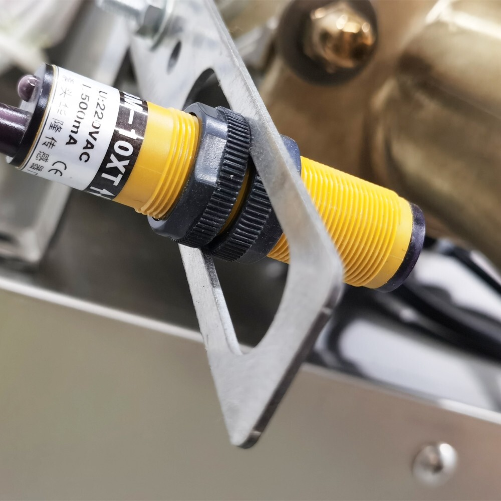 High Precision Pneumatic Dough Dividing Machine Commercial Dough Cutter 1-500g