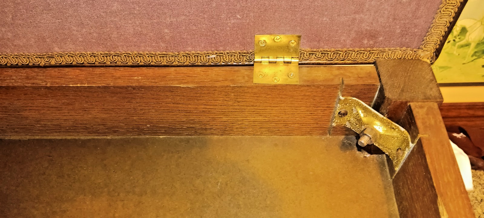 Vintage 1960s Mid Century Modern Piano Organ Bench with Padded flip top Storage