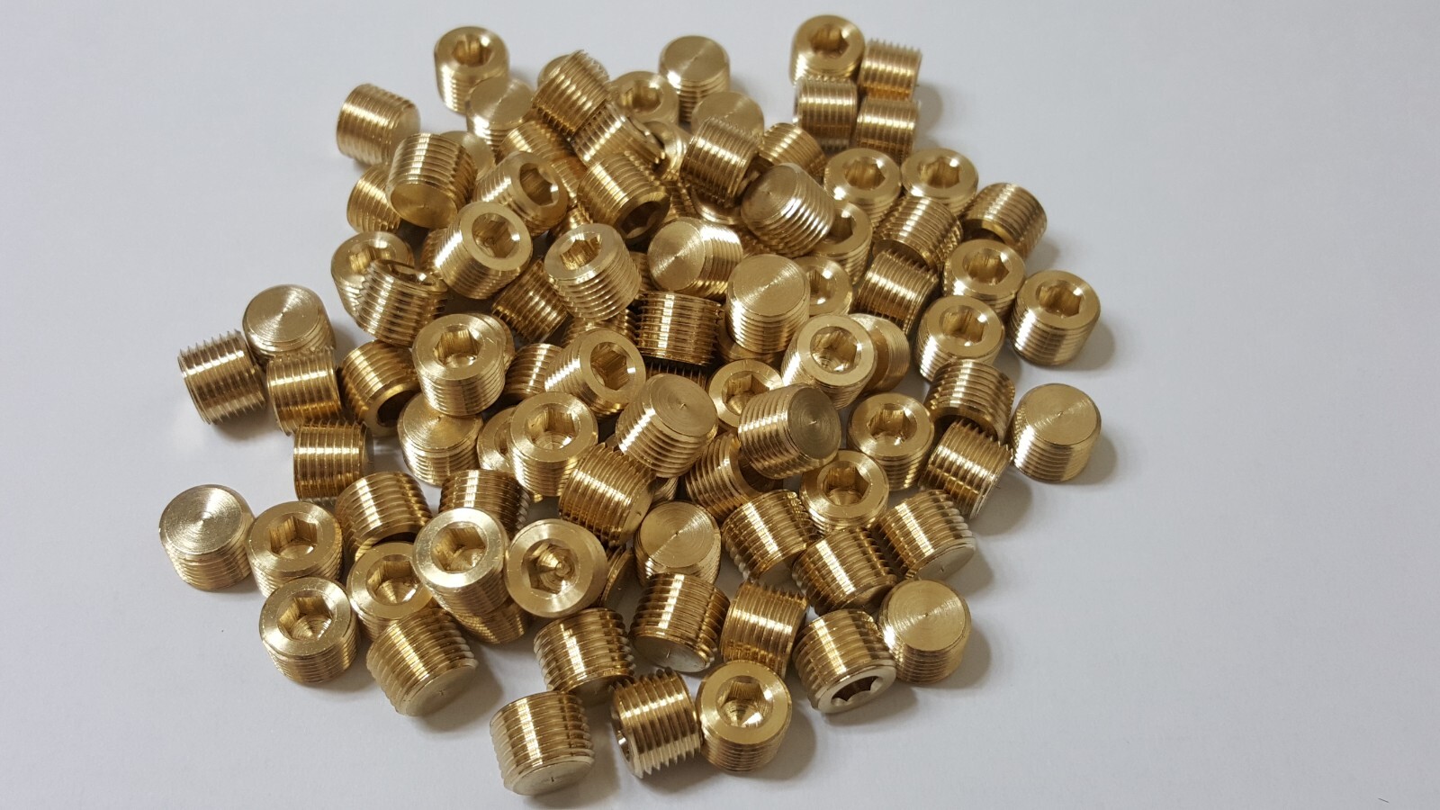 Bulk Lot of 100 pcs. 1/8" Male NPT Brass Plug Allen Key Countersunk Hex USA