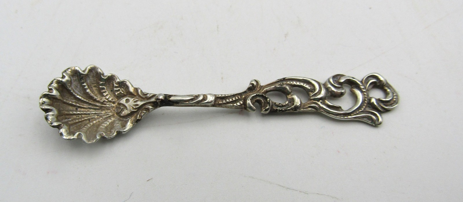 ANTIQUE ORNATE 835 SILVER SALT CELLAR with SPOON