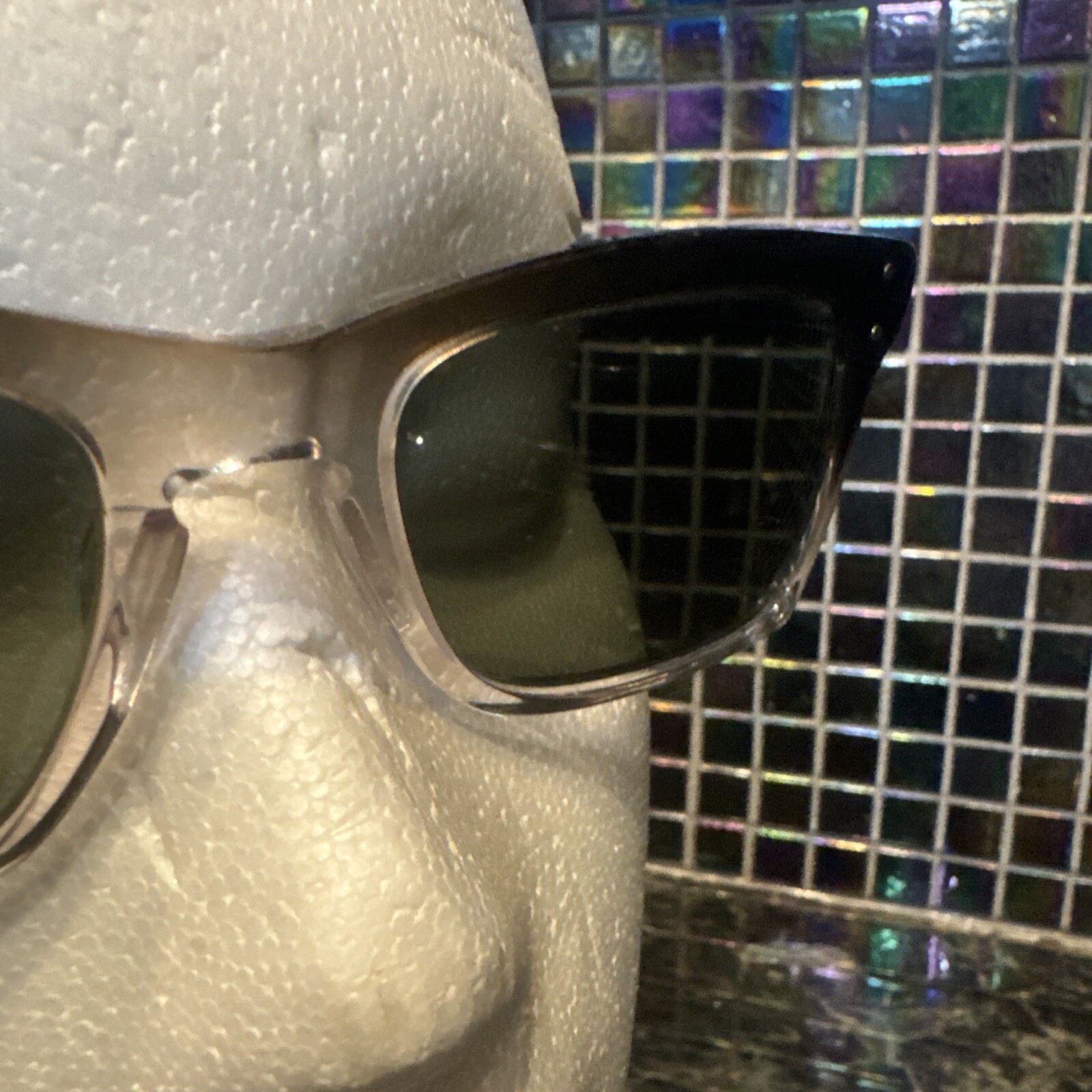 Vintage Men's Shuron Grand Prix Continental SHURAY Sunglasses Brown in Orig. Box