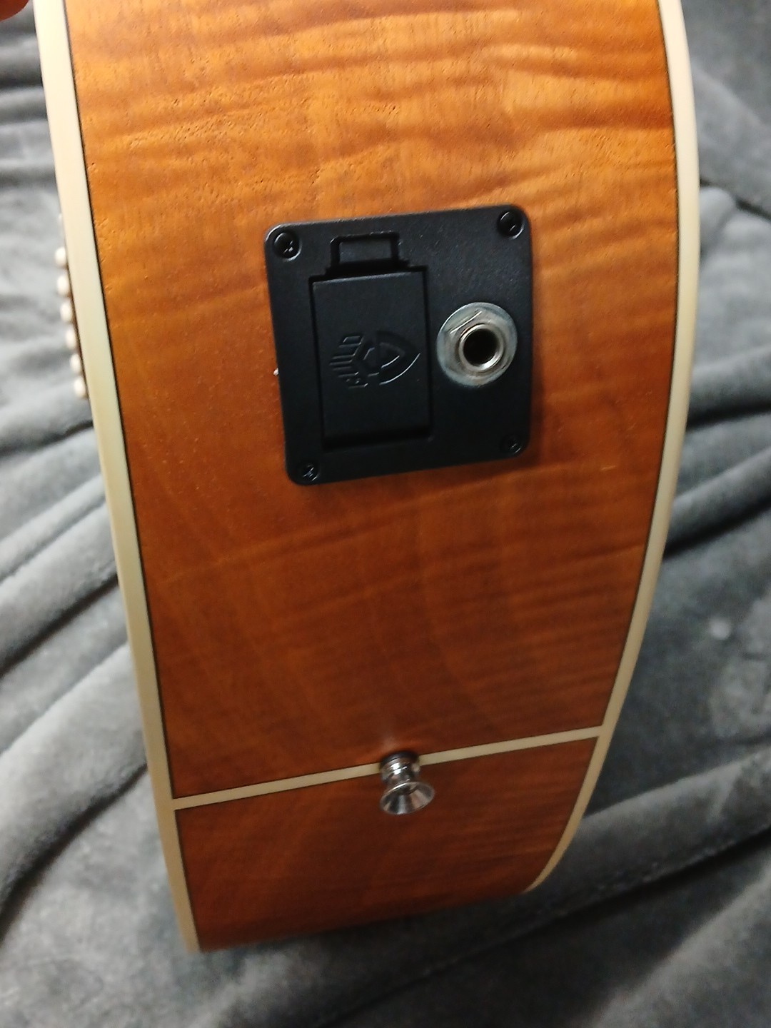 Guild D-240E Limited Acoustic Electric Guitar Project