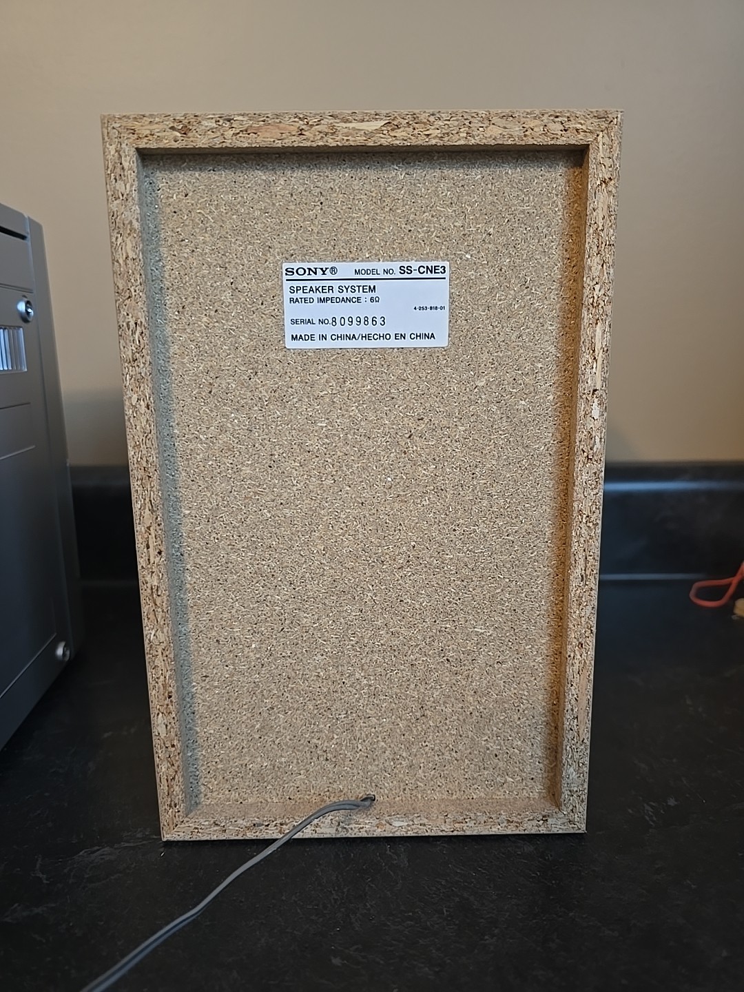 Sony Bookshelf Stereo System CMT-NE3 CD Cassette Tape AM FM Tested