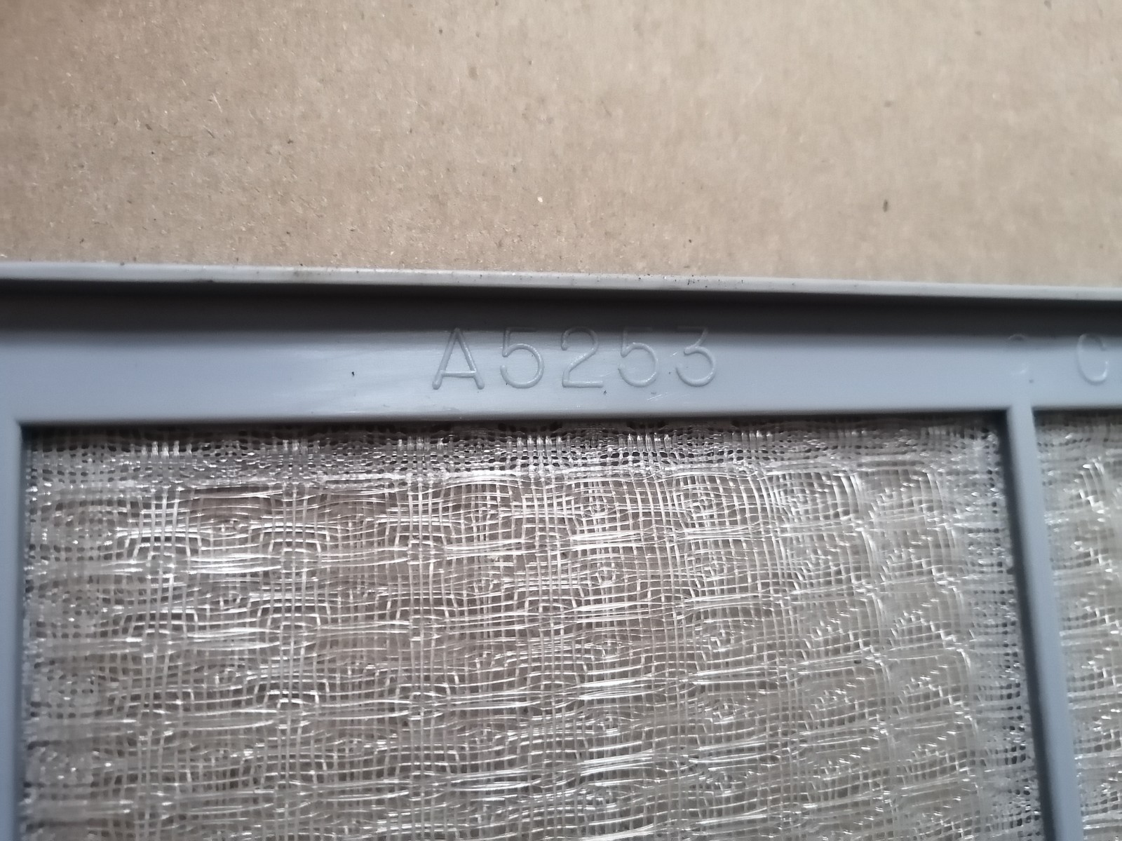 White Westinghouse Air Conditioner Filter A5253/ WAB067P7B2