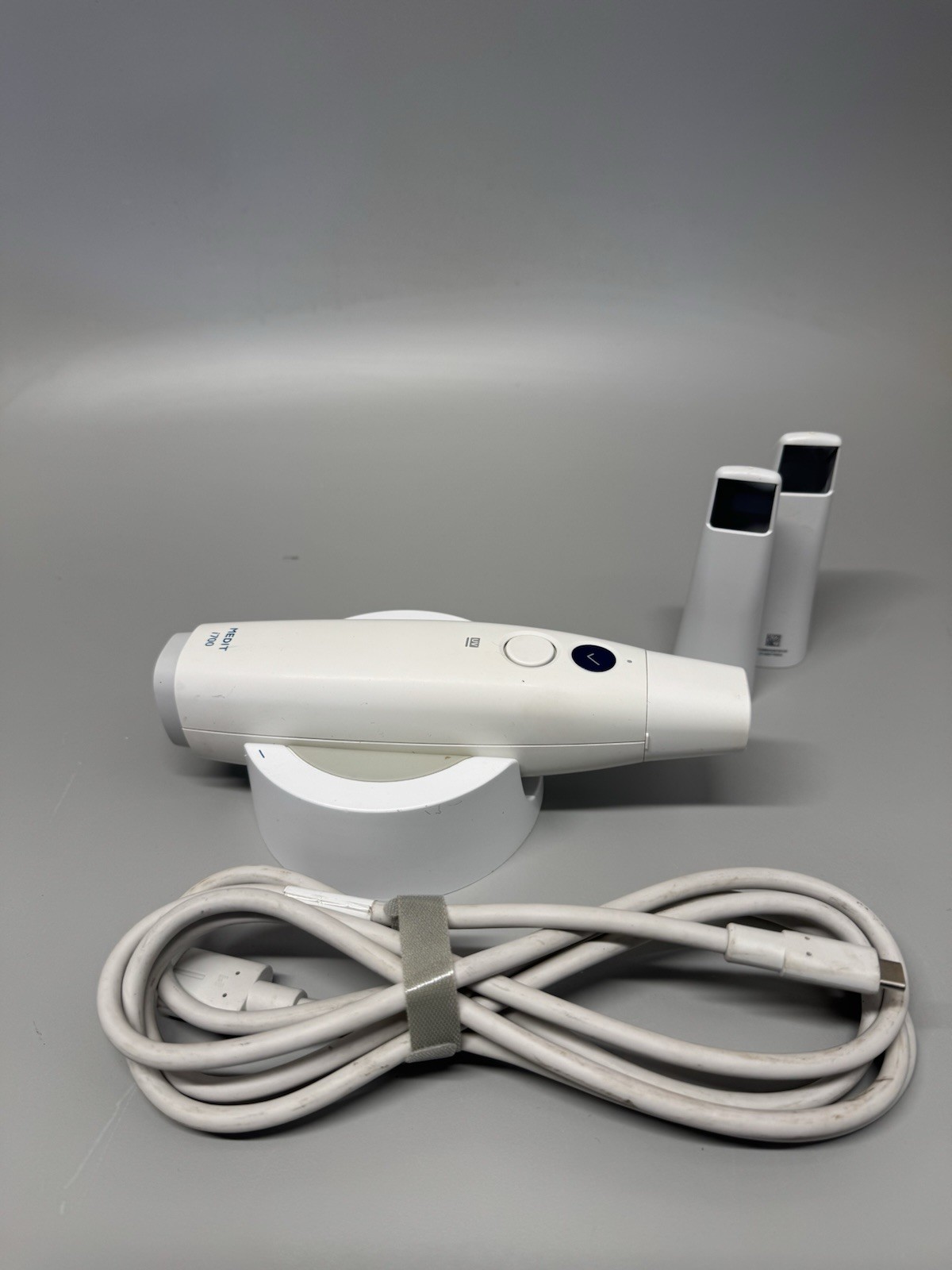 Medit I700 Intraoral Scanner Wired
