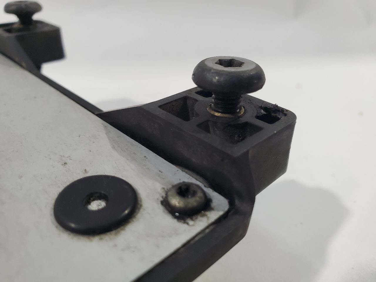 2008 2009 GMC Yukon XL 1500 OEM Fuel Pump Control Module 13501024