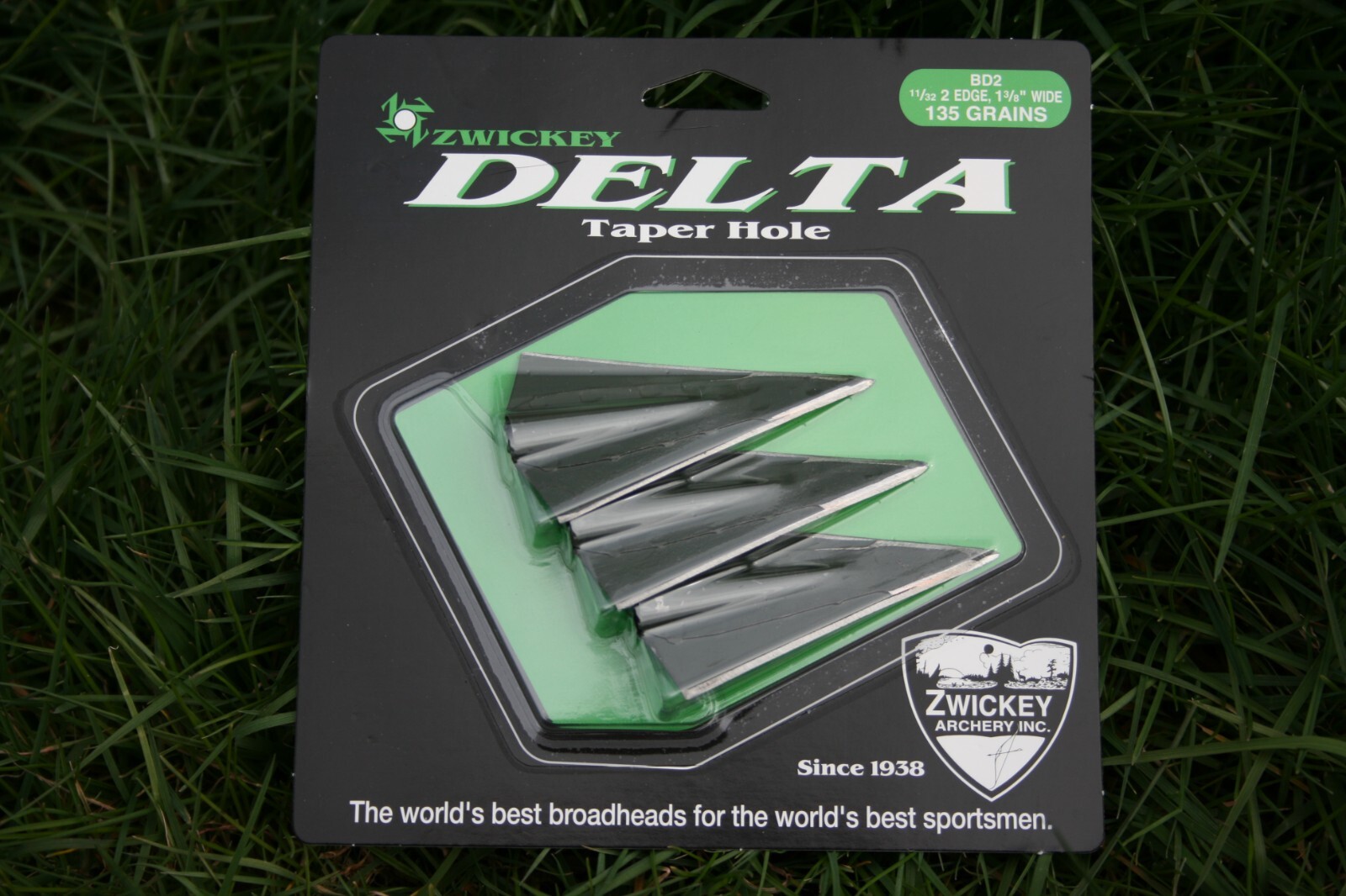 Zwickey Delta 2 Blade Glue On Broadheads. 11/32",  3 pack.