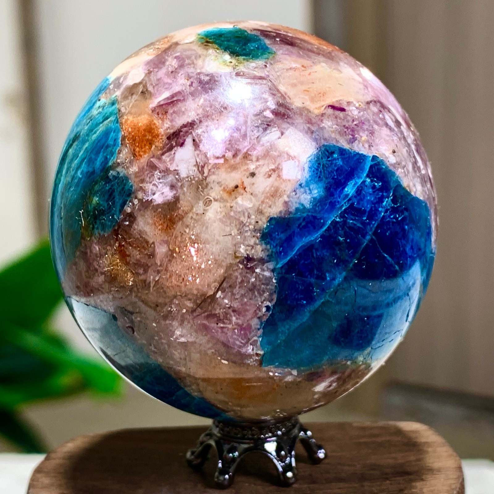 160G Natural Blue Aptite +Sun Stone purple lepidolite Sphere mineral sample