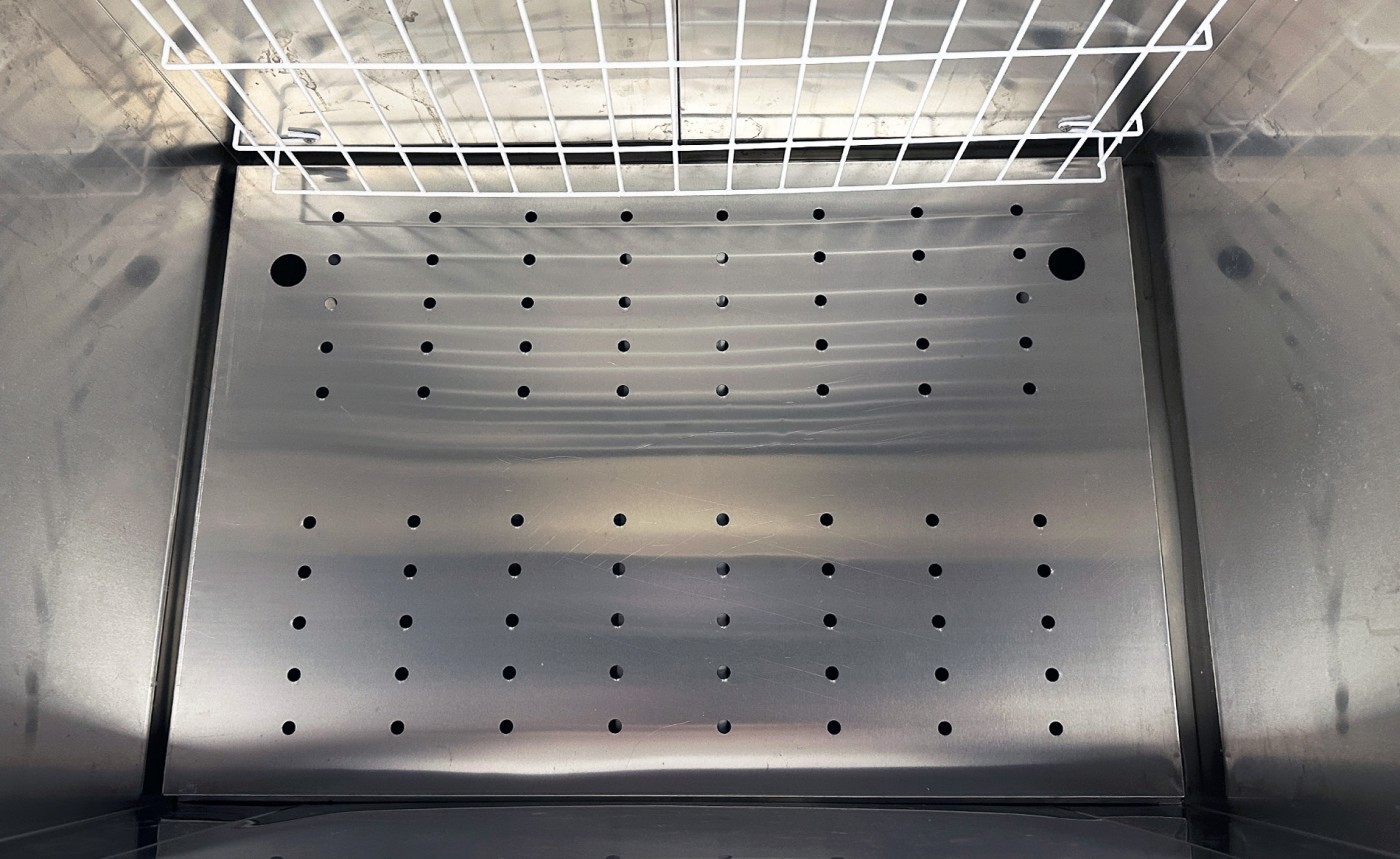 NEW 36" Ice Merchandiser Freezer Insulated 650L 100 Bags Capacity 115V