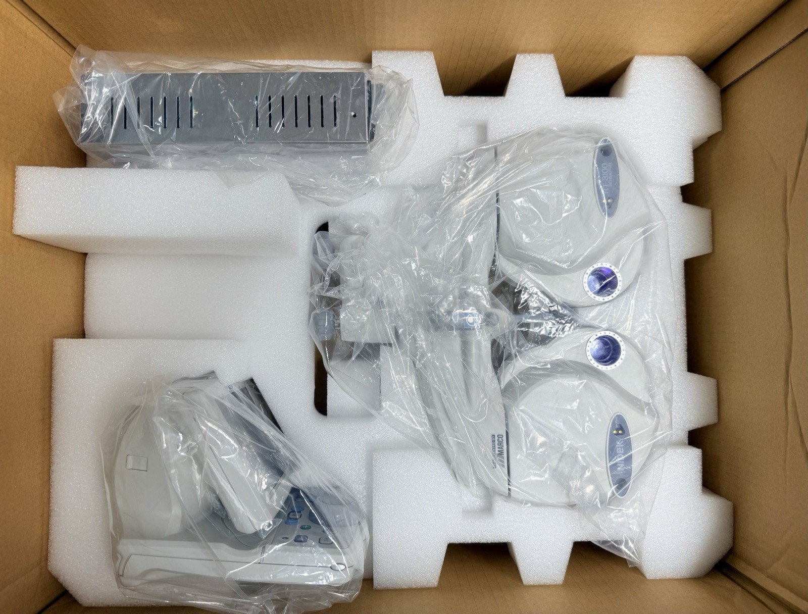 Nidek RT-3100 Digital Refractor