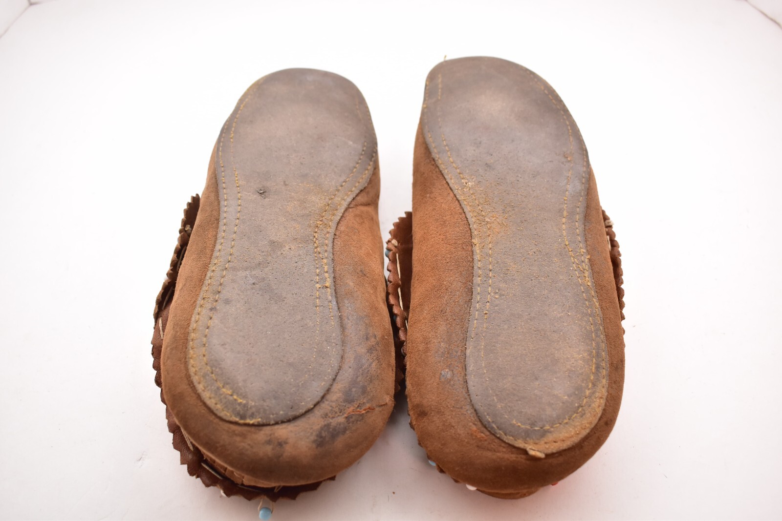 Vintage Native American Cree Indian Handmade Beaded Leather Moccasins ATQ