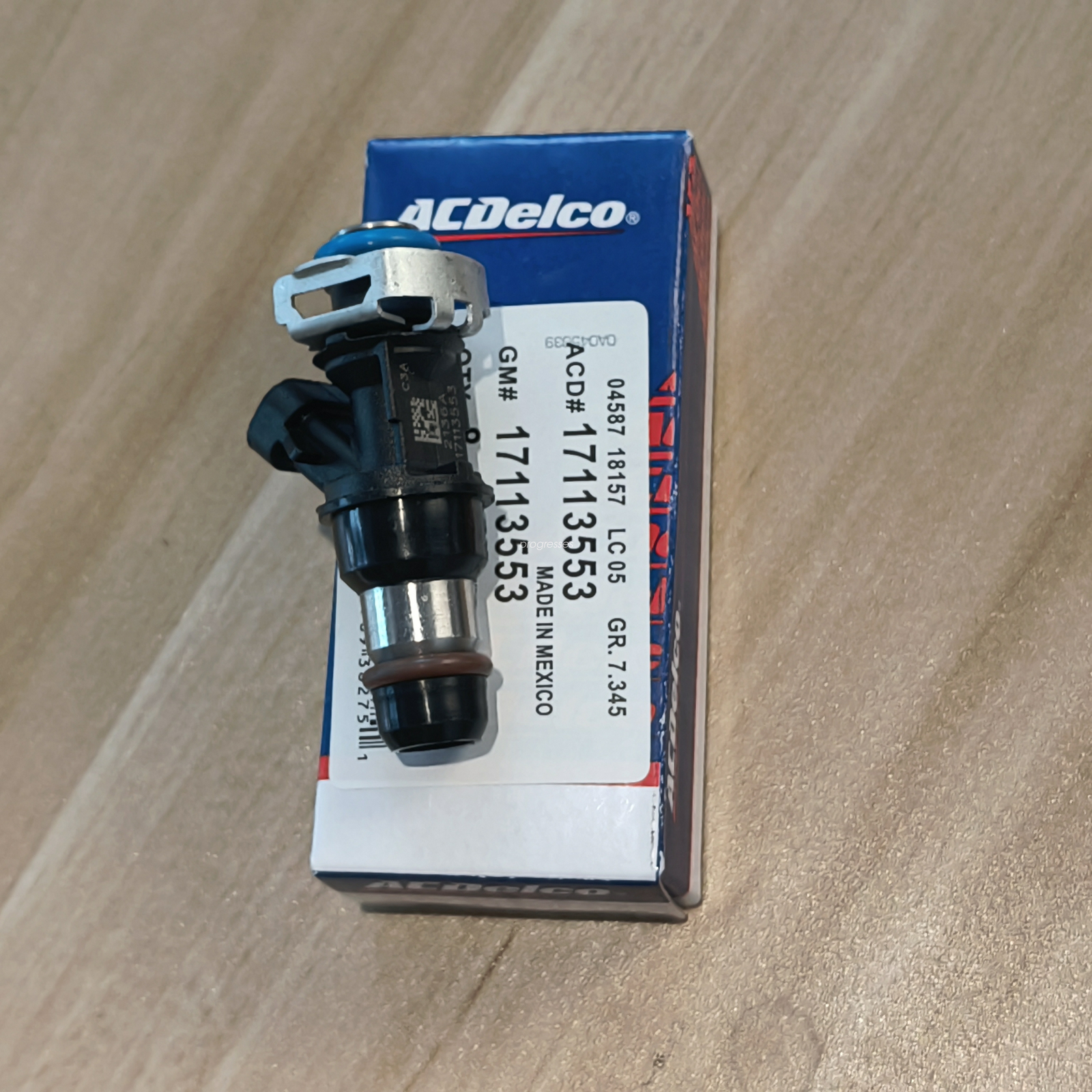 8PCS Original OEM 17113553 Fuel Injectors for 99-07 Chevy Silverado 4.8 5.3 6.0L