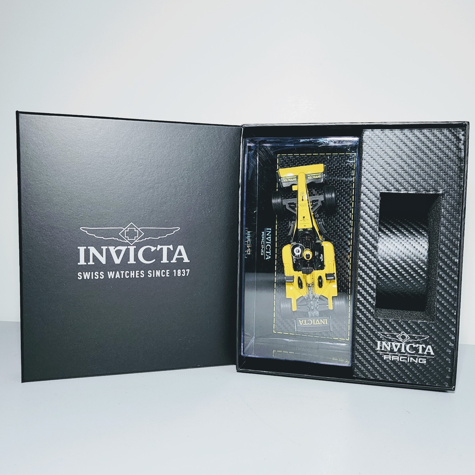Invicta Special Edition Replica Racing Team Car Watch Display IPM558