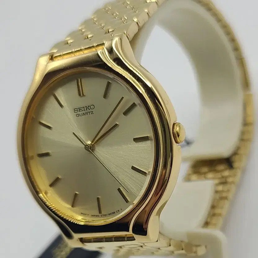 NOS Seiko Quartz Dress Watch Gold SFW400 Champagne Dial