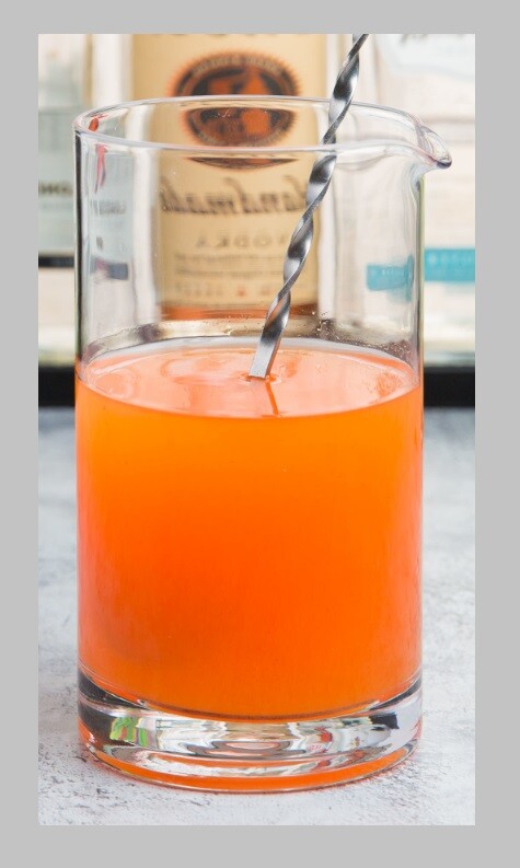 20 oz. Large Cocktail STIRRING GLASS Bartender Drink Pitcher Mixing Beaker