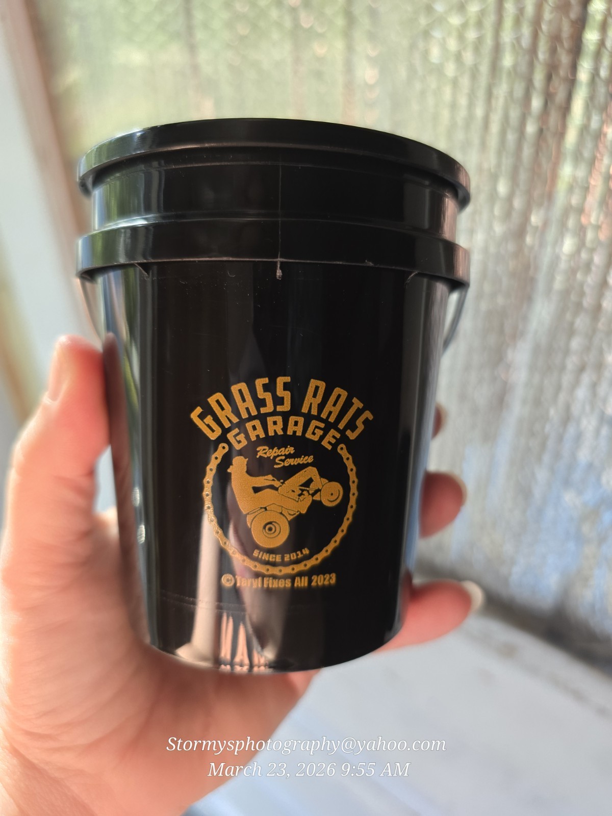 Grass Rats Garage mini bucket