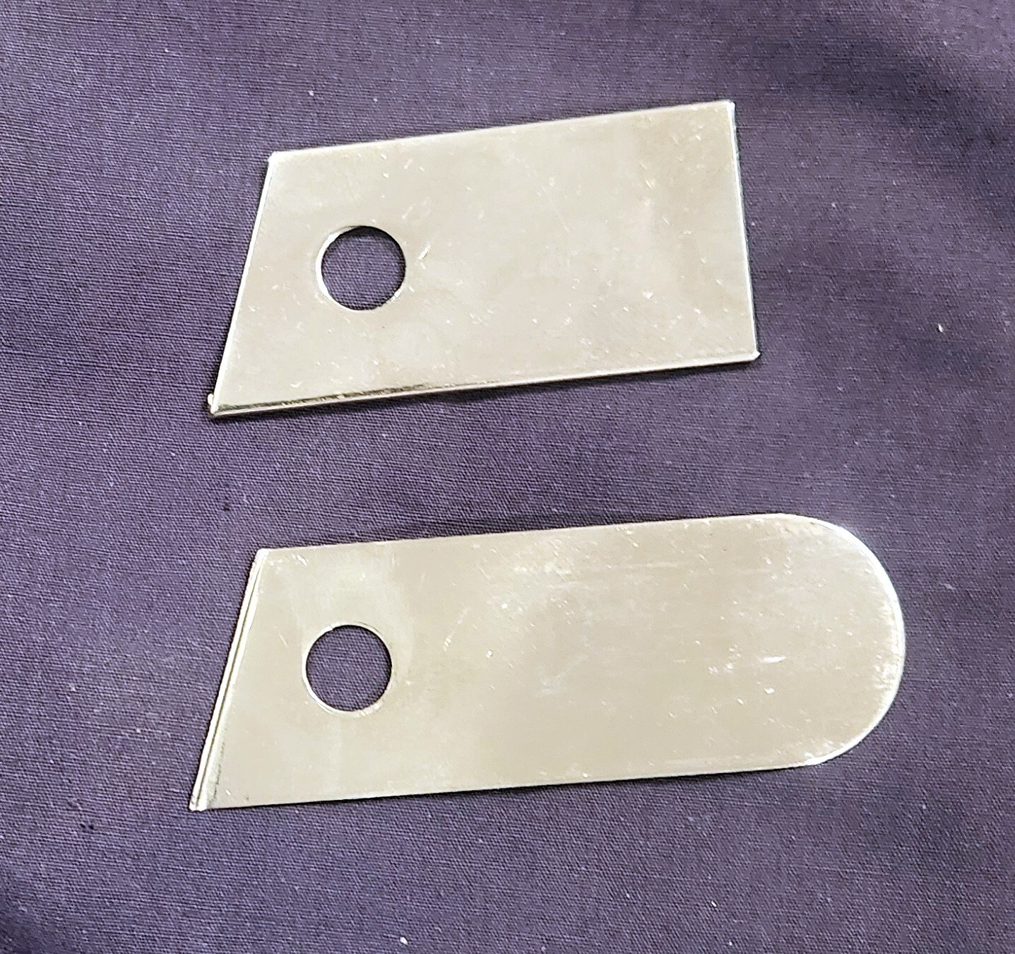 Blade Through - great pocket trick, examinable!