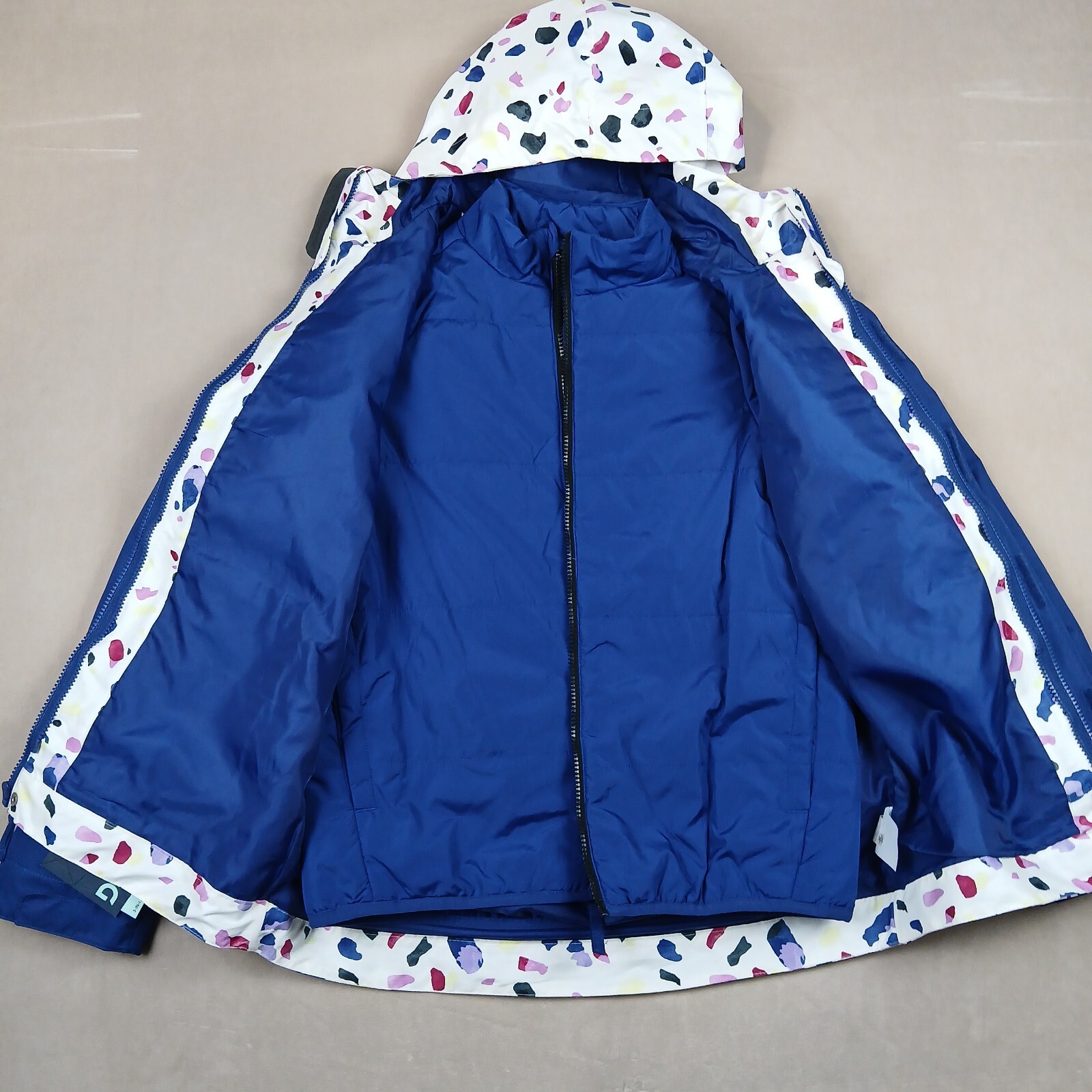 DSG Large Girls 3 In 1 Terrazo Print 20x25 NWT Hooded