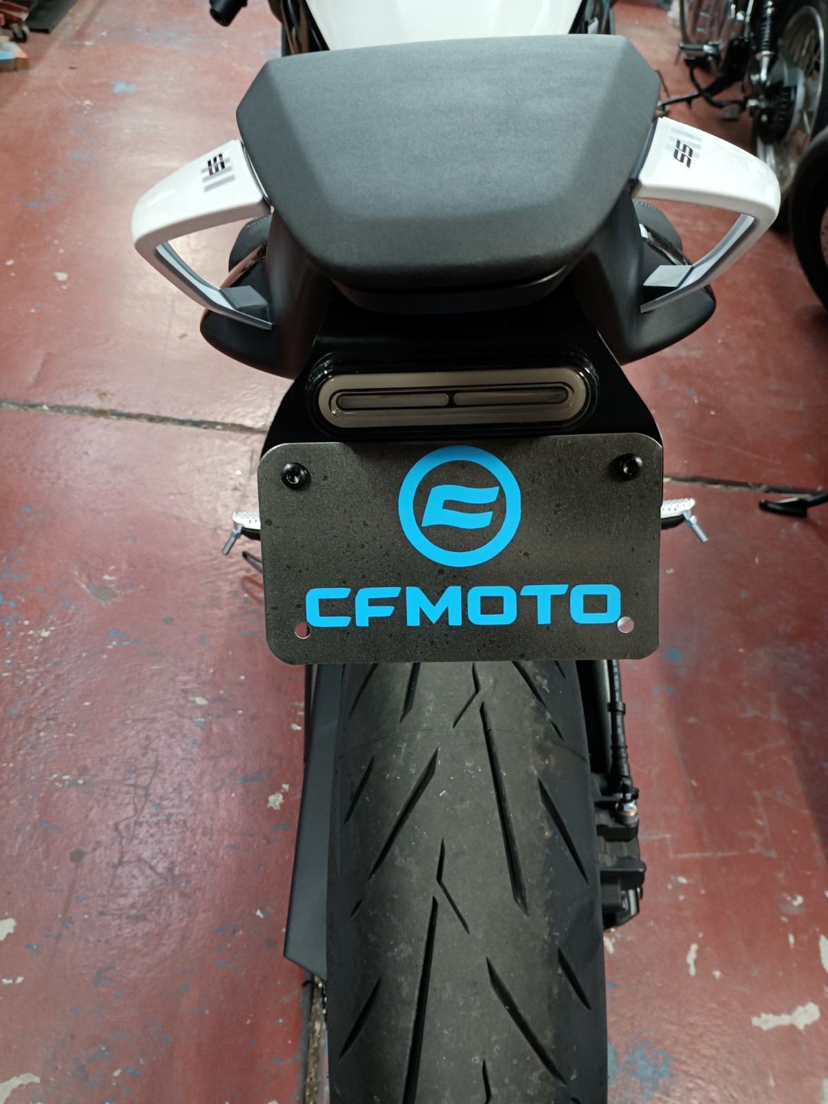 Cfmoto 675ss 675rs 675NK Tail Tidy Plate Relocator. Tail Light+Turn Signals