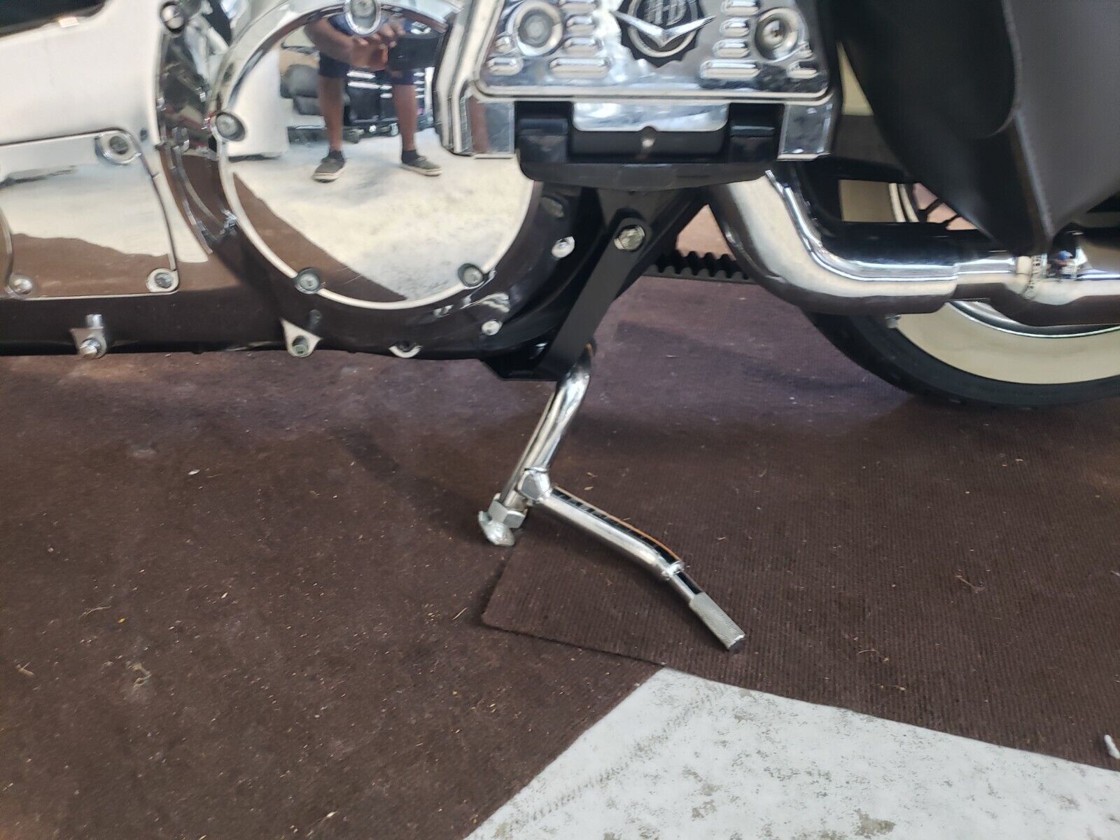 Motorcycle Adjustable Center Stand For Harley Touring Road Glide Road King 99-08