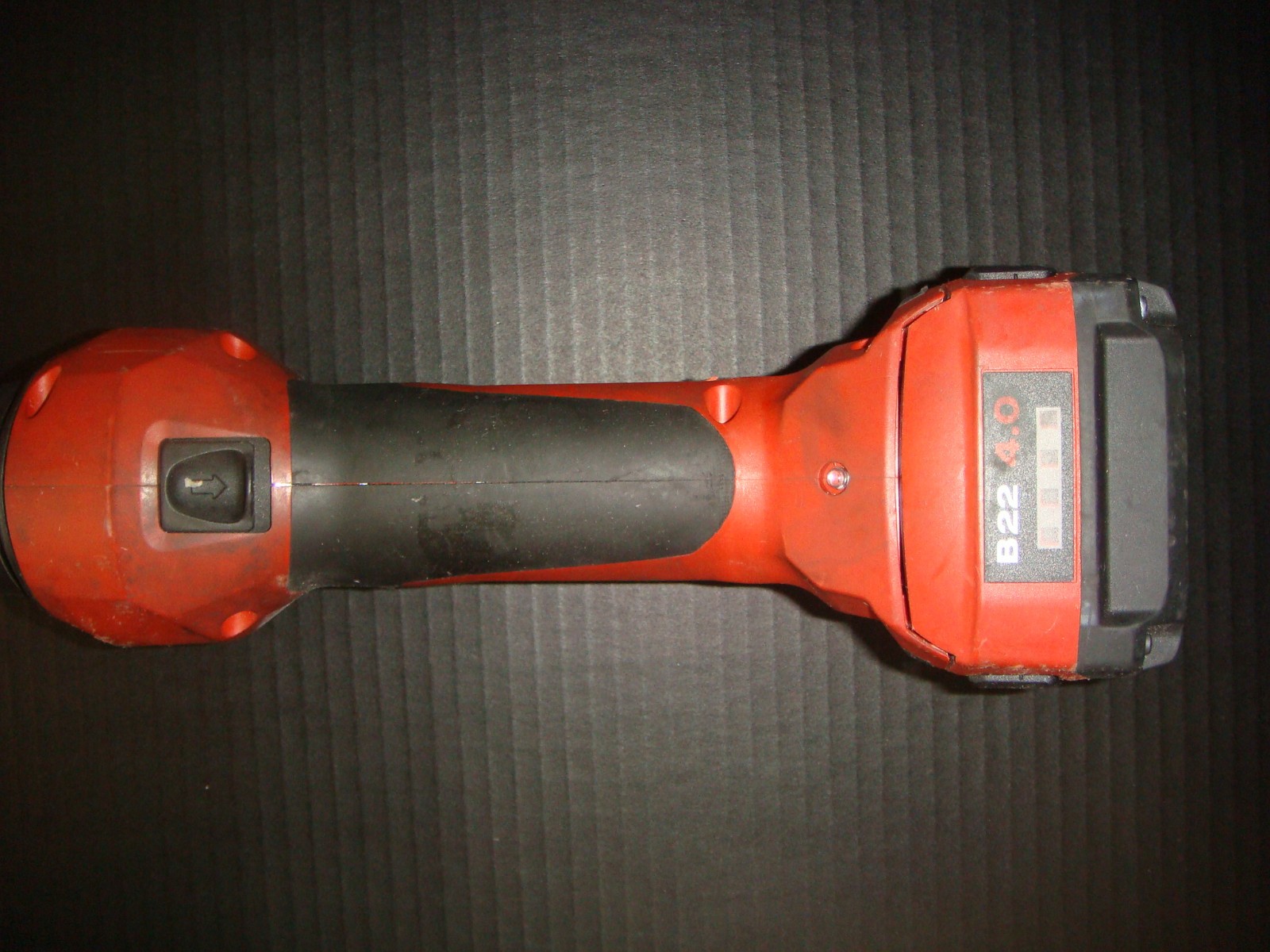 HILTI NUN 54-A CORDLESS CABLE CRIMPER 1 BATTERY & 1 CRIMP HEAD DIE
