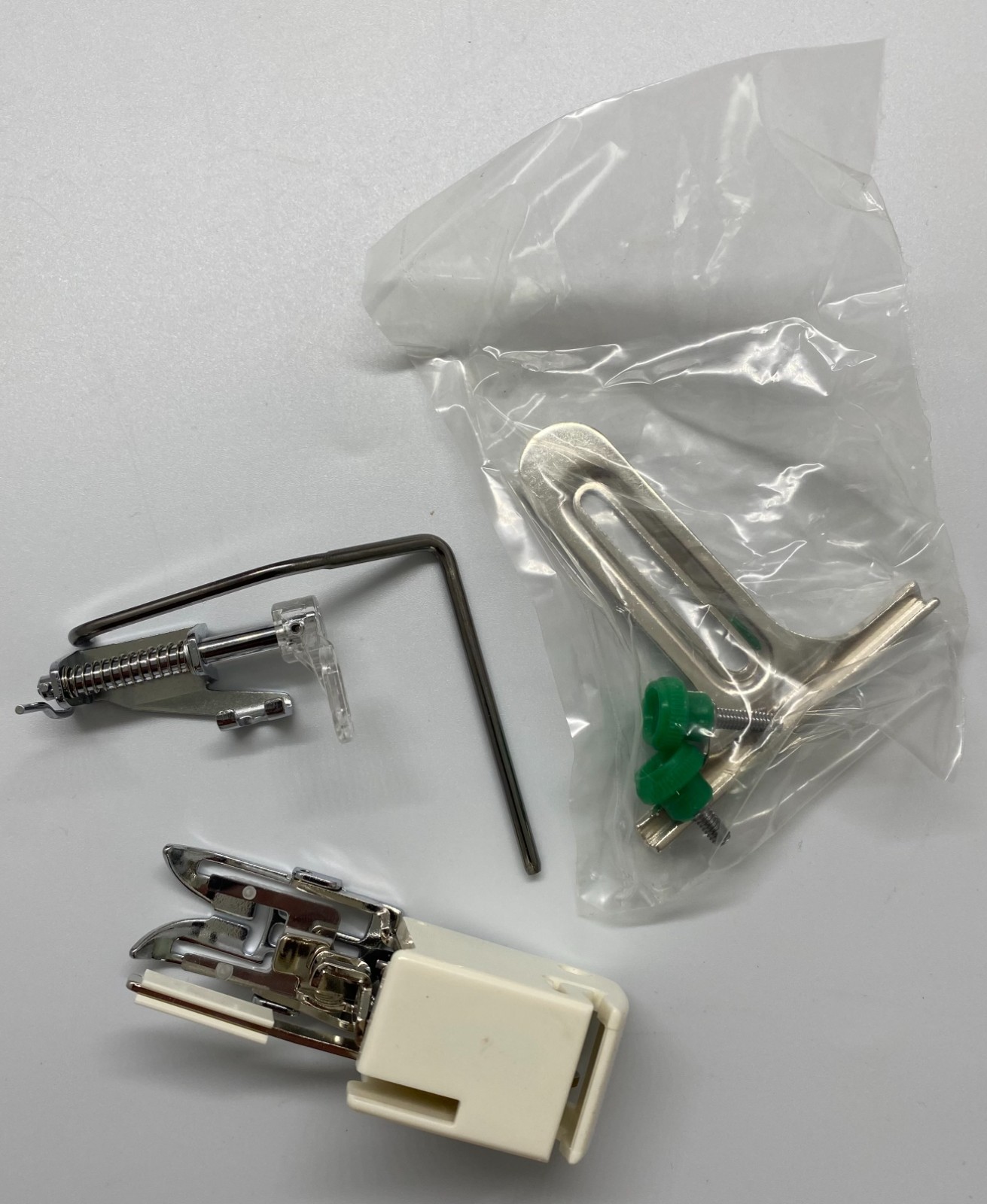 Kenmore 6701 Quilting Attachment Set Walking Foot Seam Foot Guide