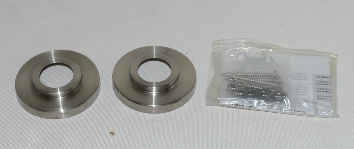 Moen YG0818BN Arris 18 Inch Designer Grab Bar Brushed Nickel