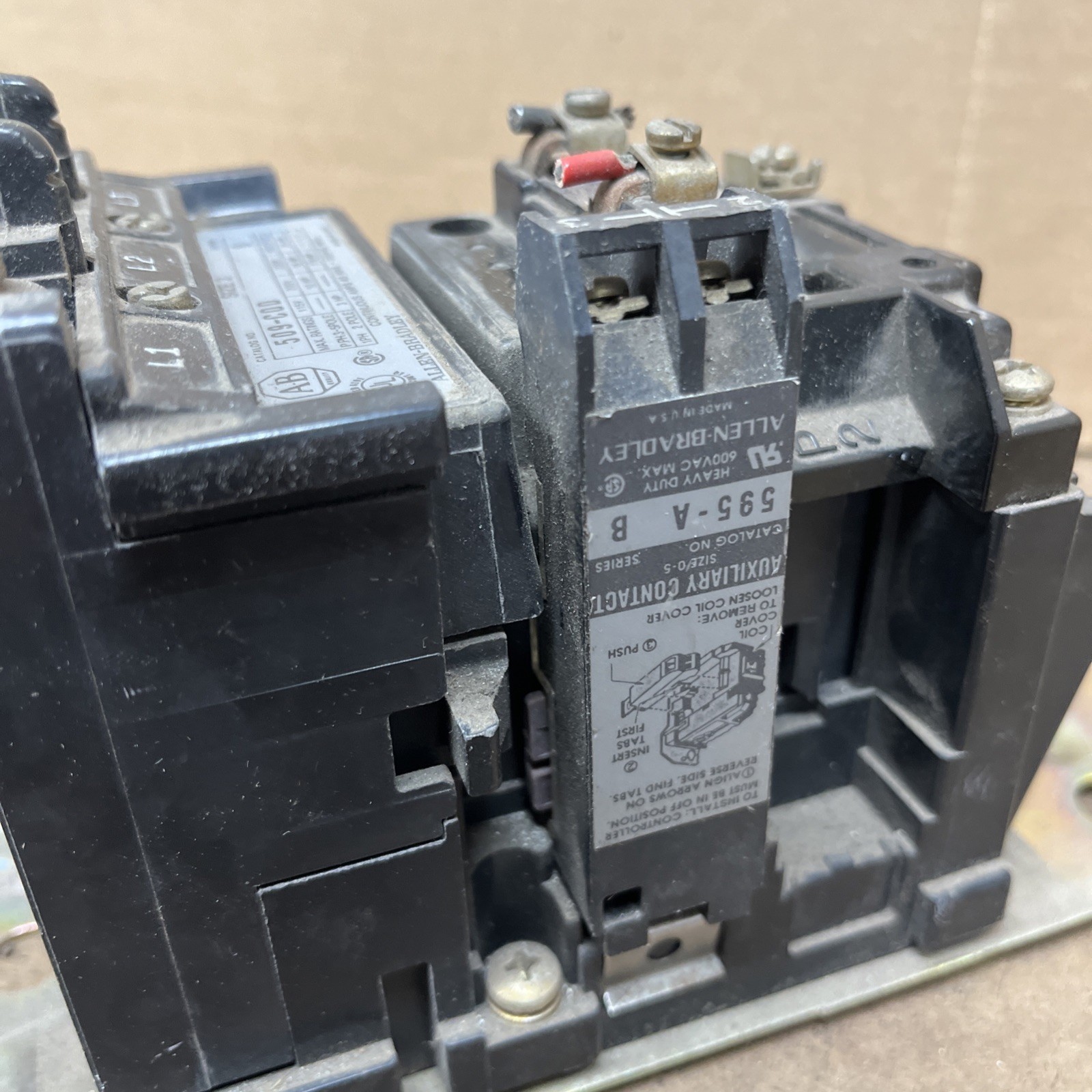 Allen Bradley 509-C0D B Series Motor Starter Series B 595-A Auxiliary Contact