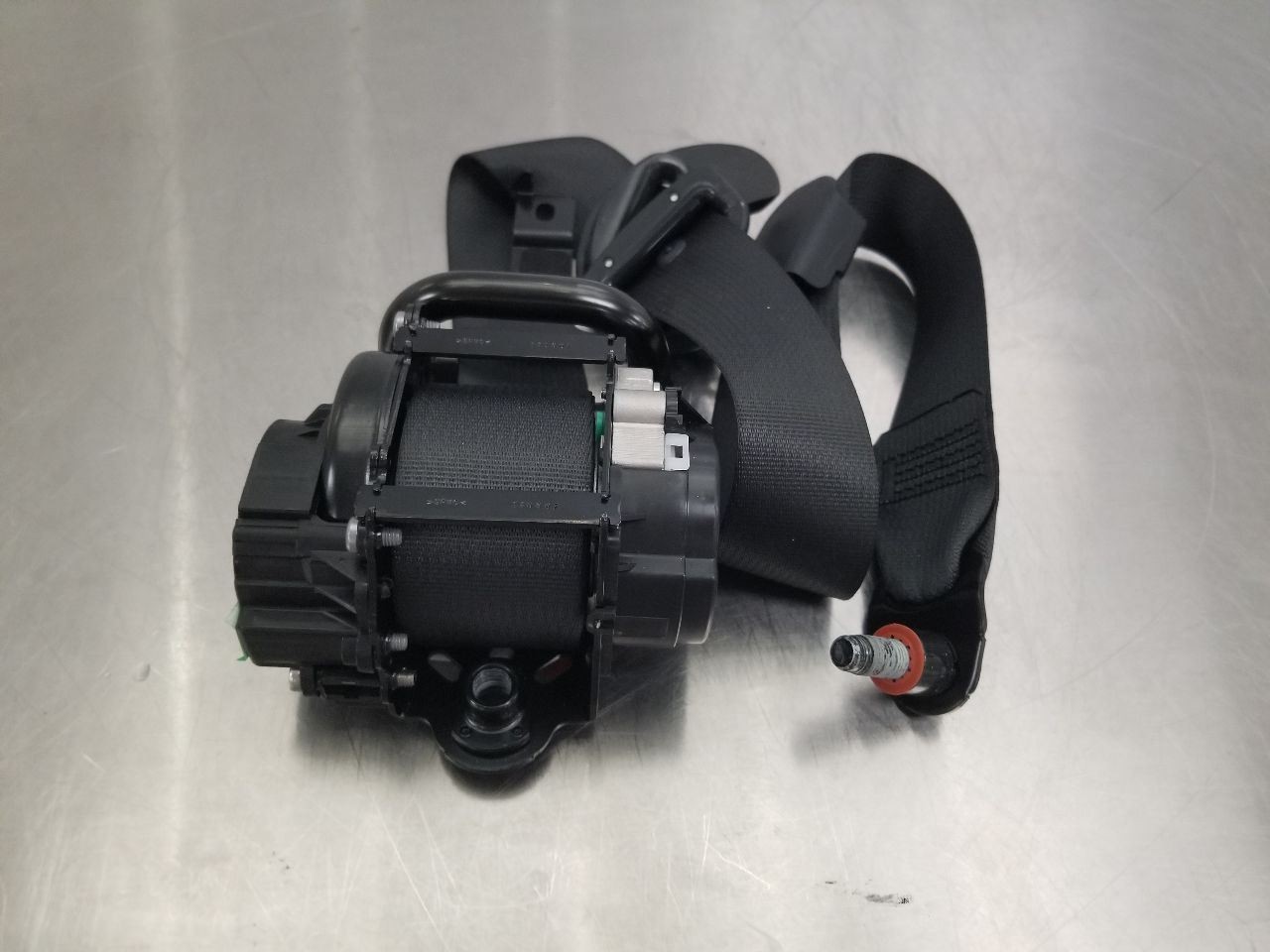 25 2025 KIA K4 GT-LINE FRONT BUCKET SEAT BELT RETRACTOR BLACK LEFT DRIVER