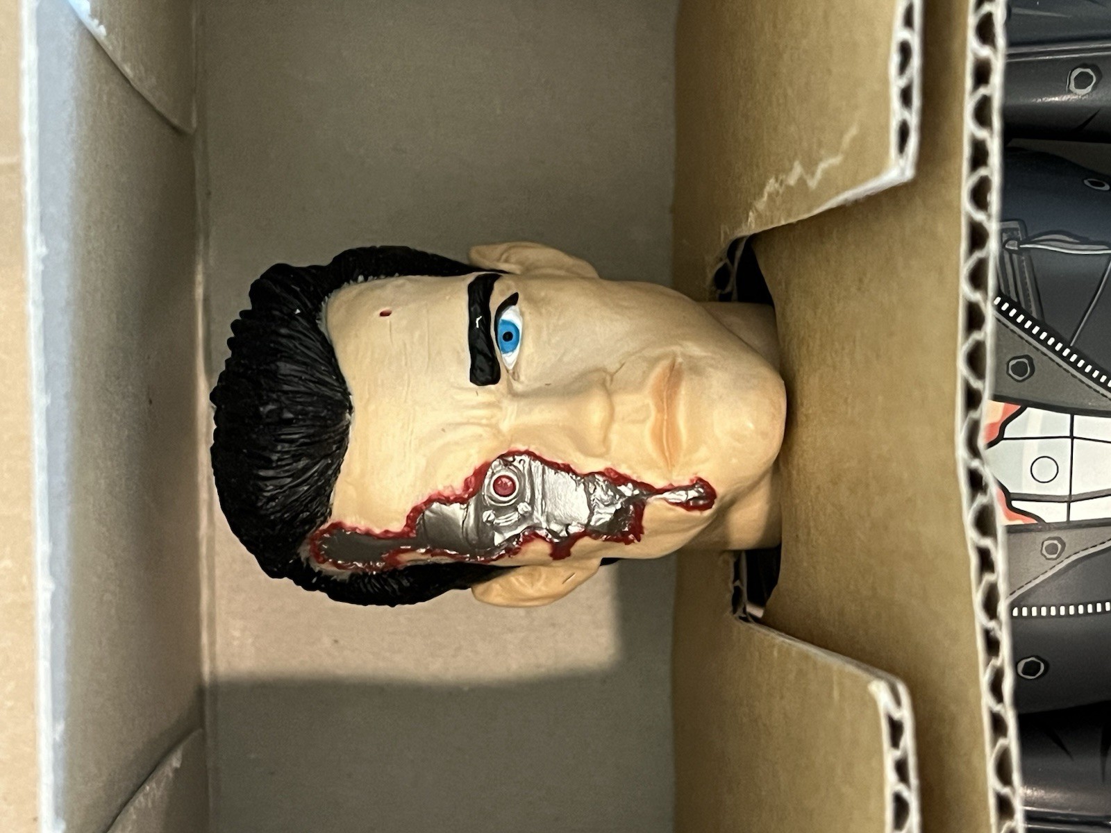 Medicom Toy Terminator 2 Battle Damaged T-800 #02 Nostalgic Future Arnold Tin