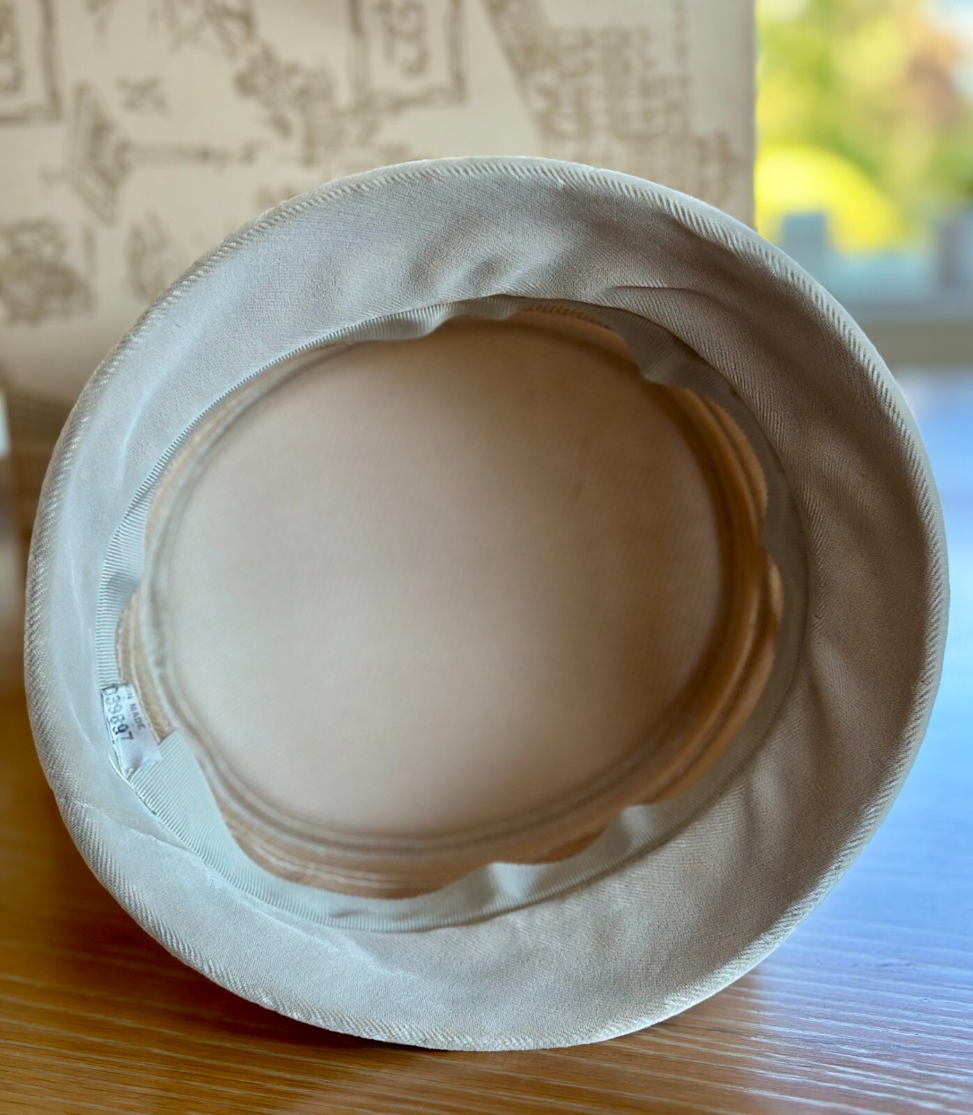 Vtg PILLBOX Hat w/ Original MACY'S Hat Box Beige Velour Tissue Sales Receipt 6"