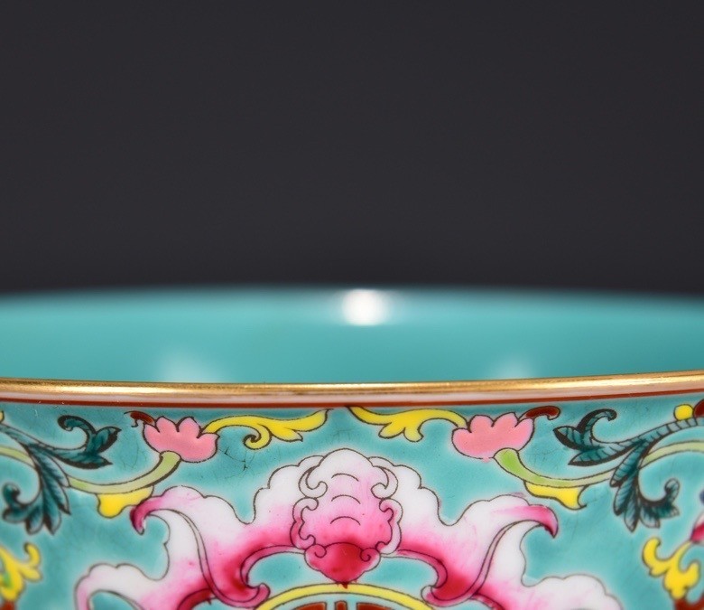 5.9'' YongZheng Marked Enamel Colour Porcelain bat flower pattern Bowl Bowls