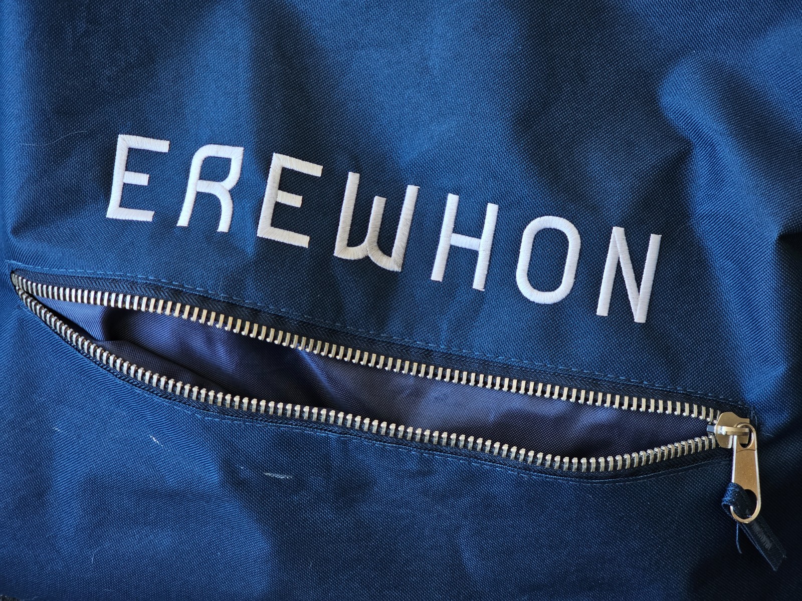 Erewhon Insulated Cooler Shopping Grocery Tote Bag Blue Red White Blue Strap