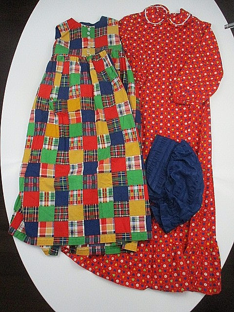 Pilgrim Pioneer Costume Girl Colonial Prairie Dress Apron Bonnet Floral Plaid